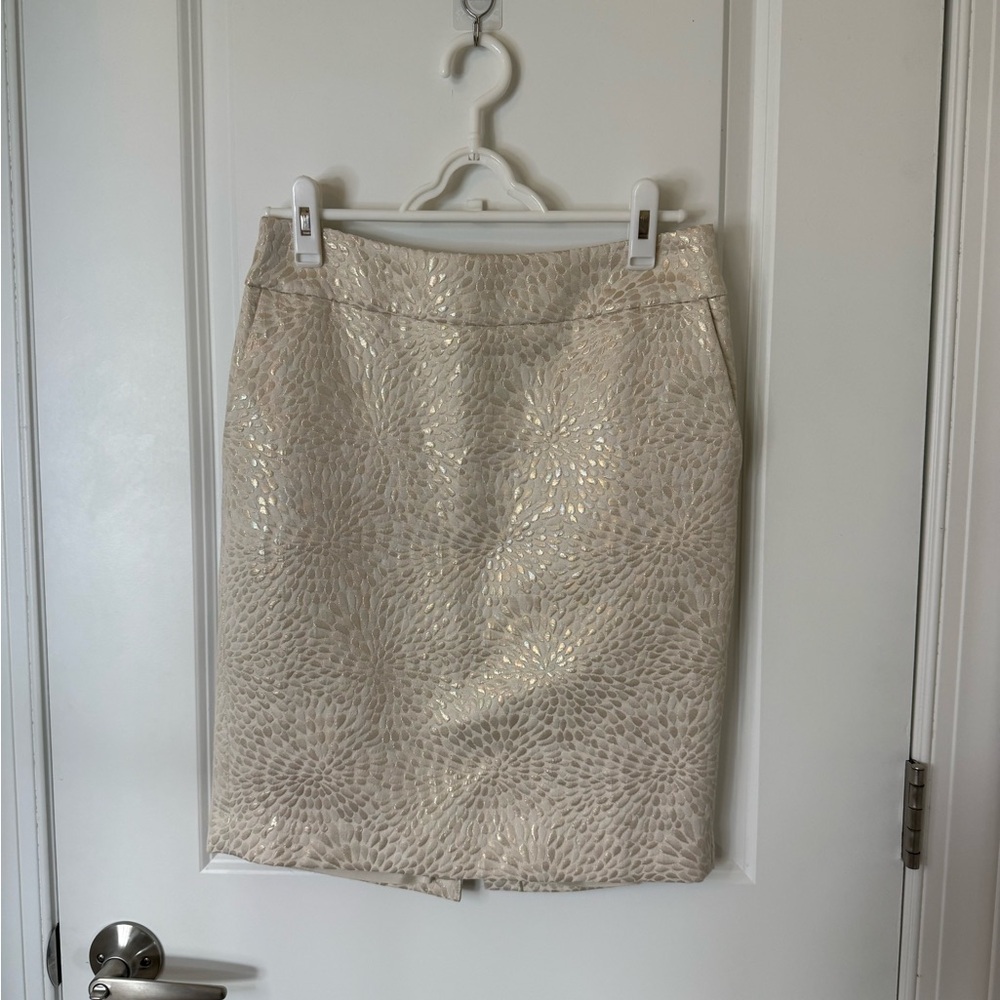 LOFT Ivory Metallic Floral-Texture Pencil Skirt